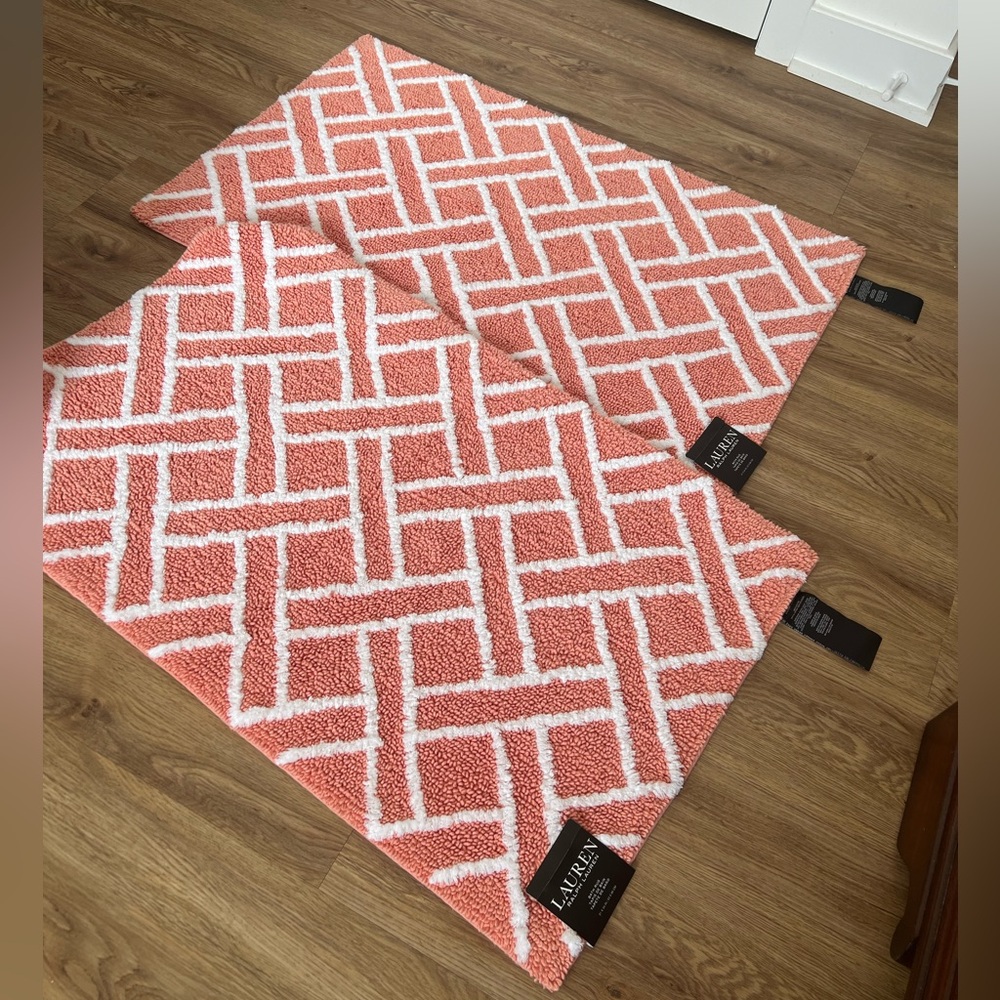 Ralph Lauren Bath Mats! Brand new with tags, 2 of them available